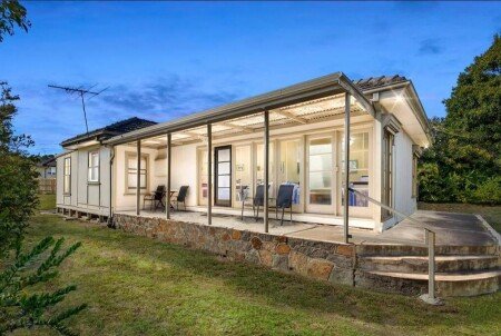 House 3 bedrooms, with garden