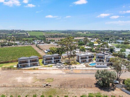 Villa 6 guests, with pool