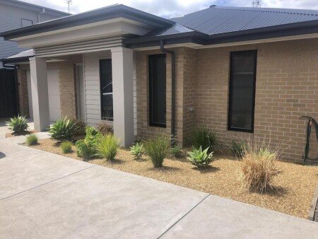 House 3 bedrooms, with garden