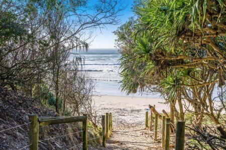 House 4 bedrooms, with garden