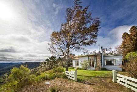 House 2 bedrooms, with garden