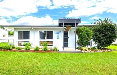 House 2 bedrooms, with garden