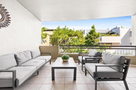 Apartment 2 bedrooms, with parking