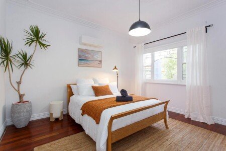 House 3 bedrooms, with garden