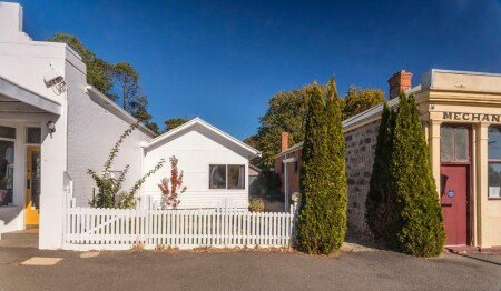 House 3 bedrooms, with garden