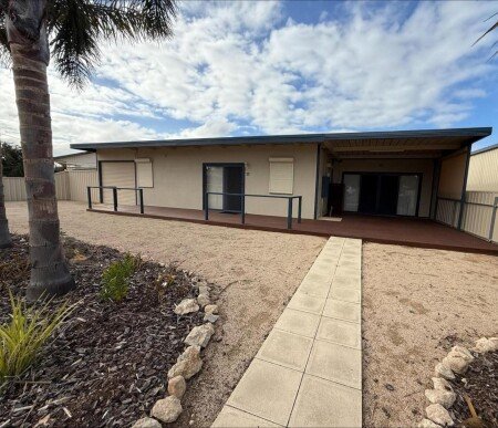 House 4 bedrooms, with air conditioning