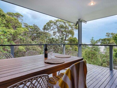 House 4 bedrooms, with pool