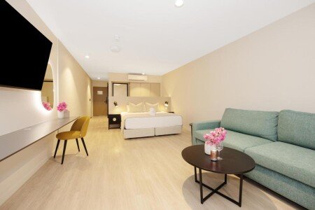 Hotel with garden