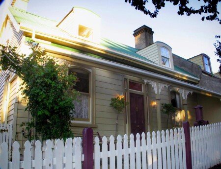 House 3 bedrooms, with garden