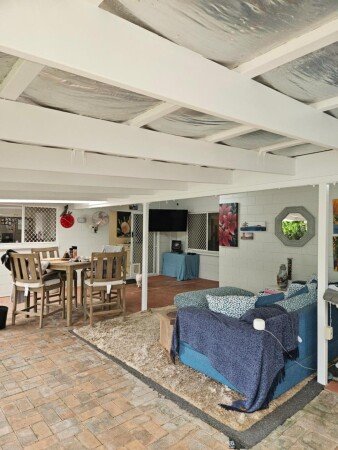 Bed and breakfast 1 bedroom, with pool