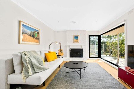 House 3 bedrooms, with garden