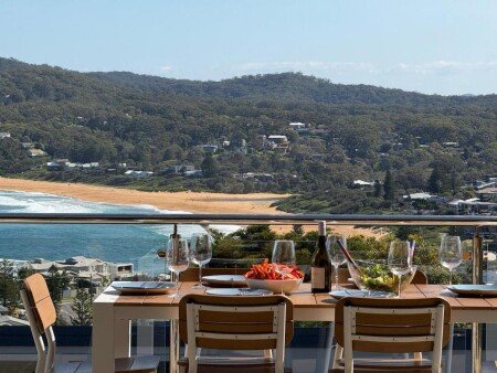 House 12 guests, with jacuzzi