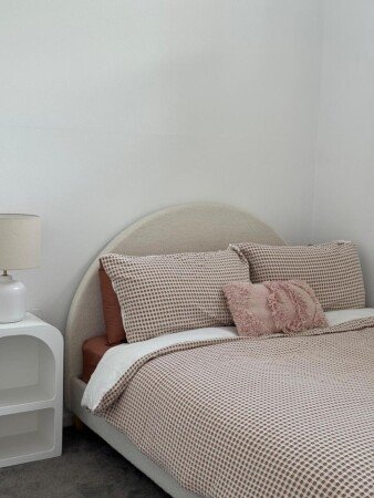 House 2 bedrooms, with garden