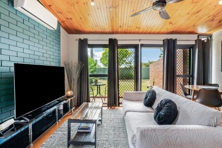 House 1 bedroom, with pool