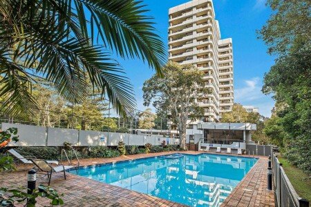 Hotel with jacuzzi