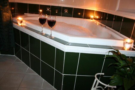 Bed and breakfast 2 guests, with garden