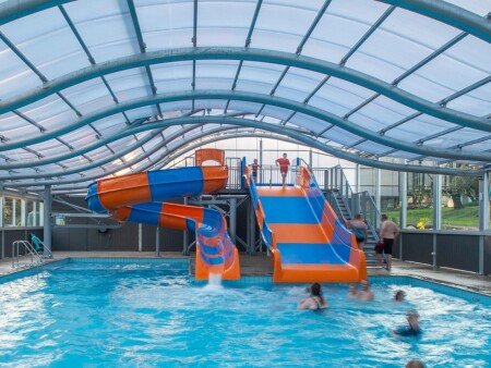 Resort 6 guests, with pool