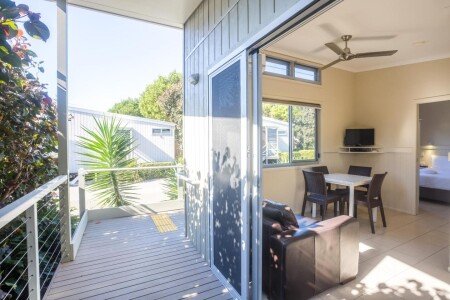 Resort 1 guest, with pool