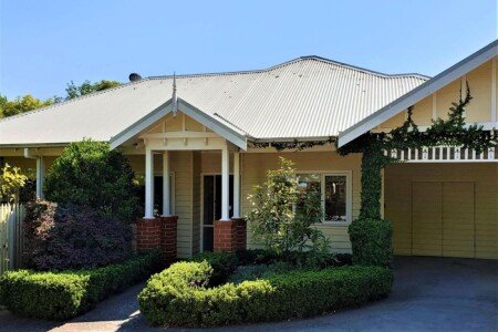 House 2 bedrooms, with garden