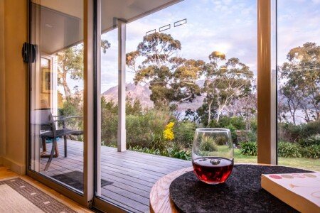 House 2 bedrooms, with garden