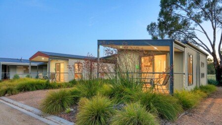 Resort 6 guests, with pool