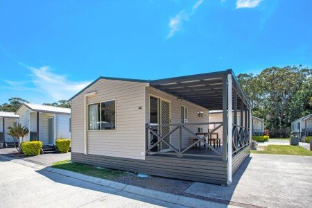 Resort 1 guest, with pool