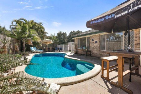 House 1 bedroom, with pool