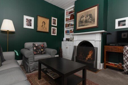 House 2 guests, with garden