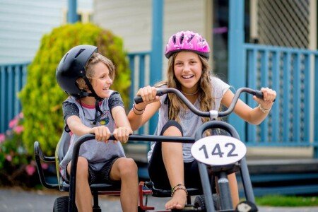 Resort 8 guests, with pool