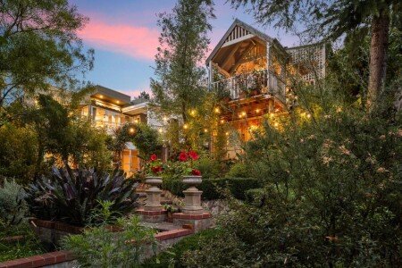 Hotel with garden