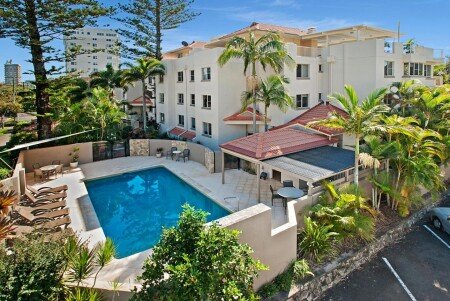 Aparthotel 6 guests, with pool