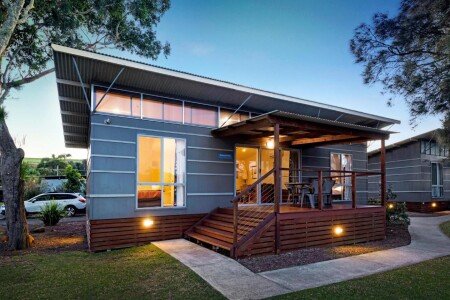 Resort 1 guest, with pool