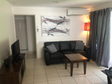 House 3 bedrooms, with air conditioning