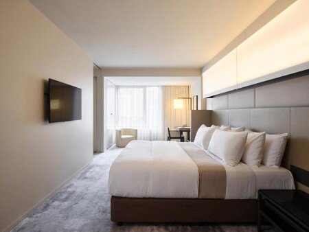 Hotel with jacuzzi