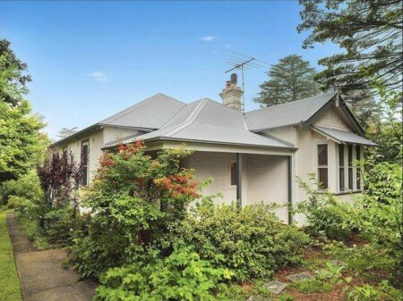 House 3 bedrooms, with garden