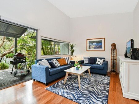 House 2 bedrooms, with pool