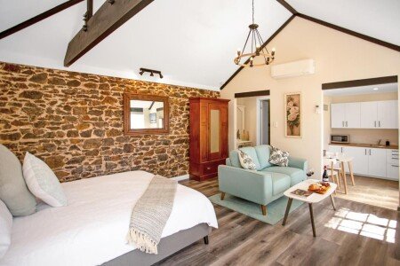 Bed and breakfast 1 bedroom, with air conditioning
