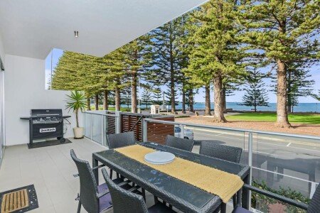 Apartment 3 bedrooms, with air conditioning