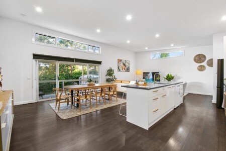 House 3 bedrooms, with garden