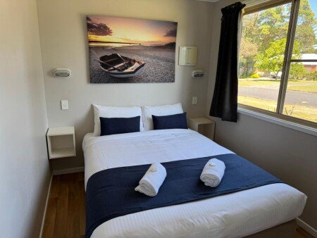 Resort 6 guests, with pool