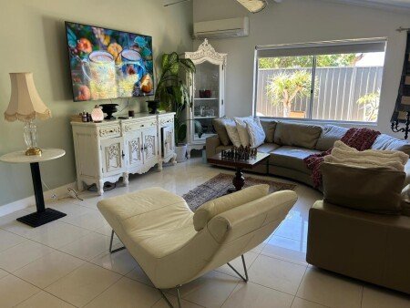 House 4 bedrooms, with garden