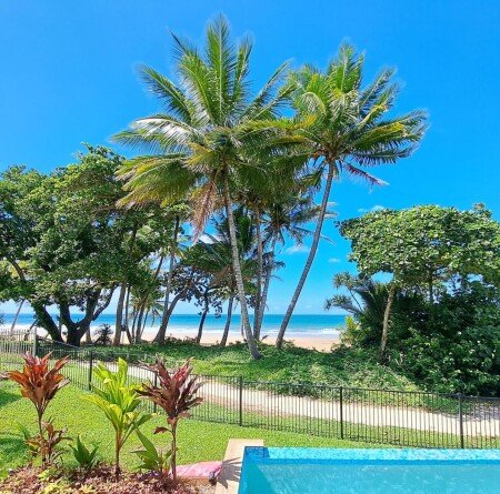 Bed and breakfast 1 bedroom, with pool