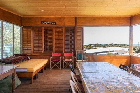 House 3 bedrooms, with garden