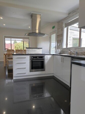 House 3 bedrooms, with garden