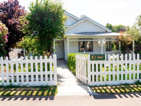 House 4 bedrooms, with garden