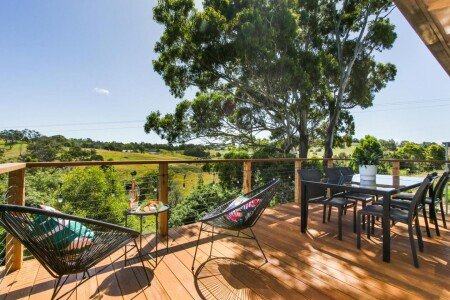 House 3 bedrooms, with garden