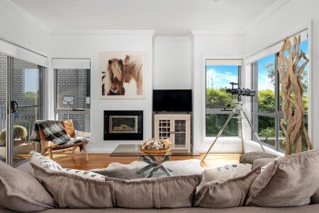 House 4 bedrooms, with pool