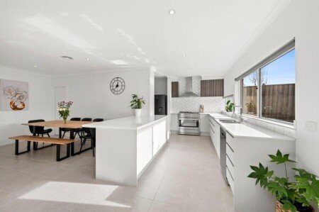 House 4 bedrooms, with garden