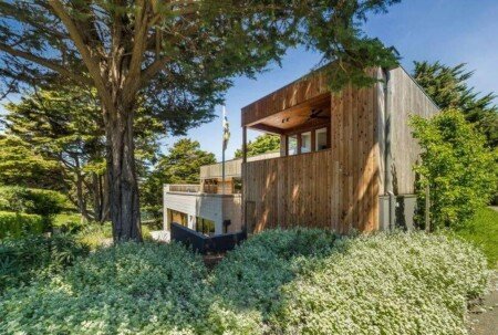 House 4 bedrooms, with pool