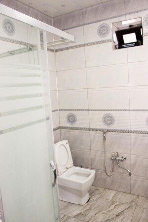 House 2 bedrooms, with garden